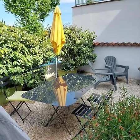 Daire L'Appartement Le Pradet