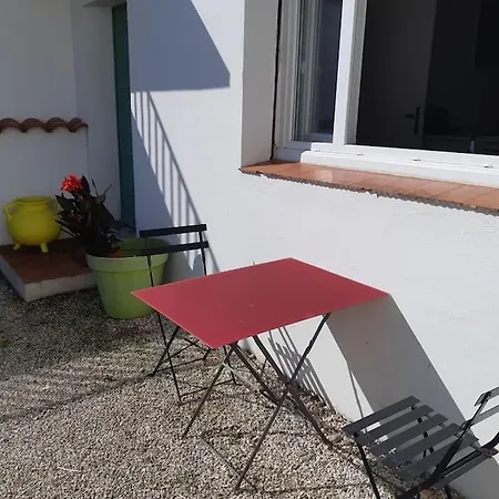 L'Appartement דירה *